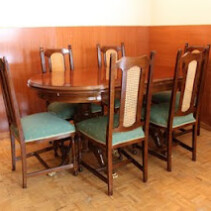 Se vende conjunto de 6 sillas, mesa grande y desplegable